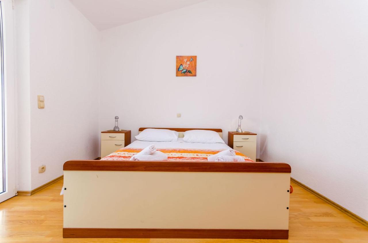 Apartments Tily Trogir Exterior foto